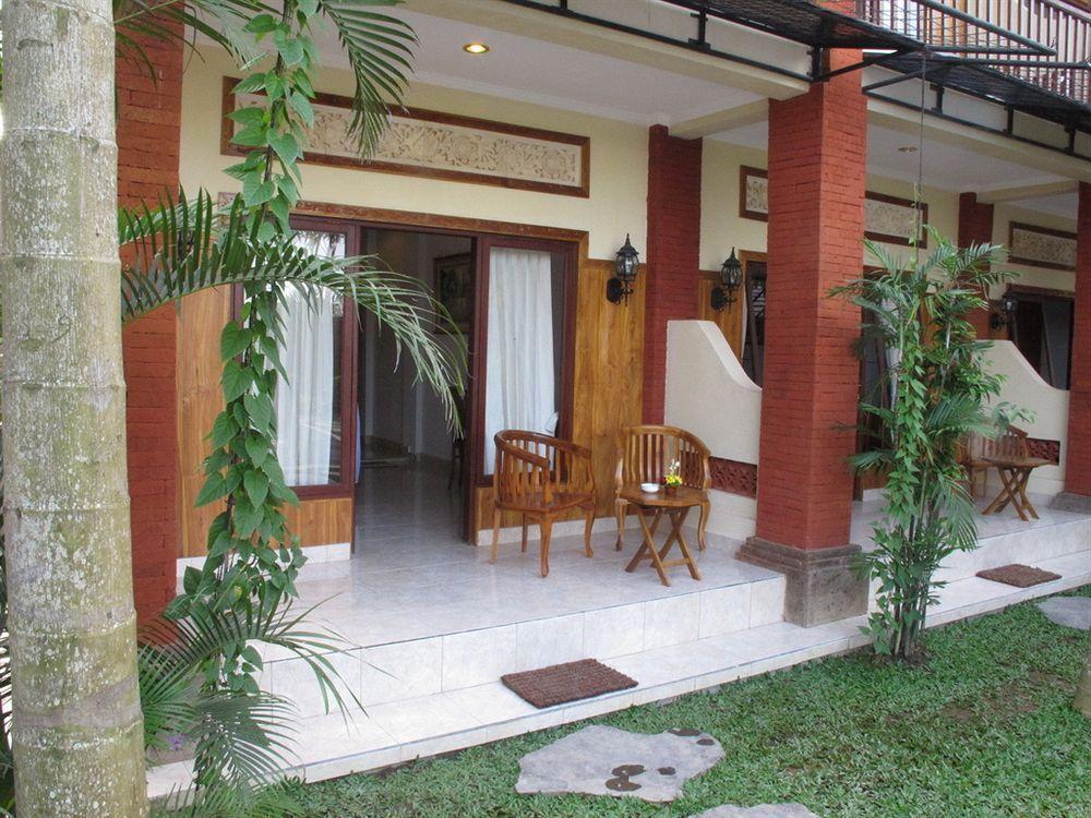 Bisma Sari Resort Ubud Extérieur photo