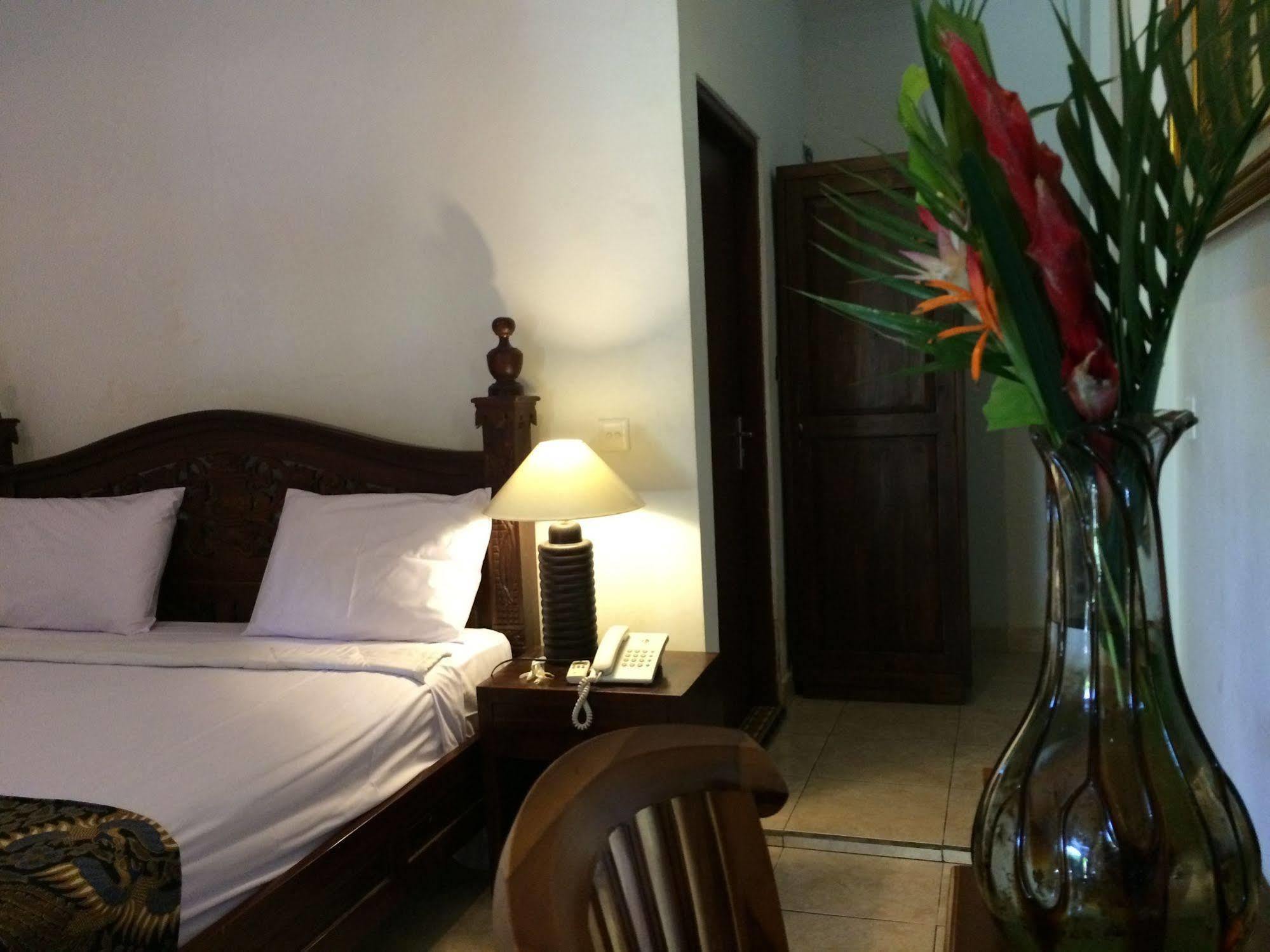Bisma Sari Resort Ubud Extérieur photo